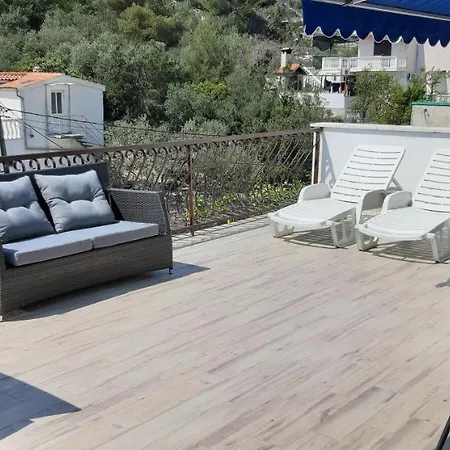 Jelaska Apartment Marina Exterior photo
