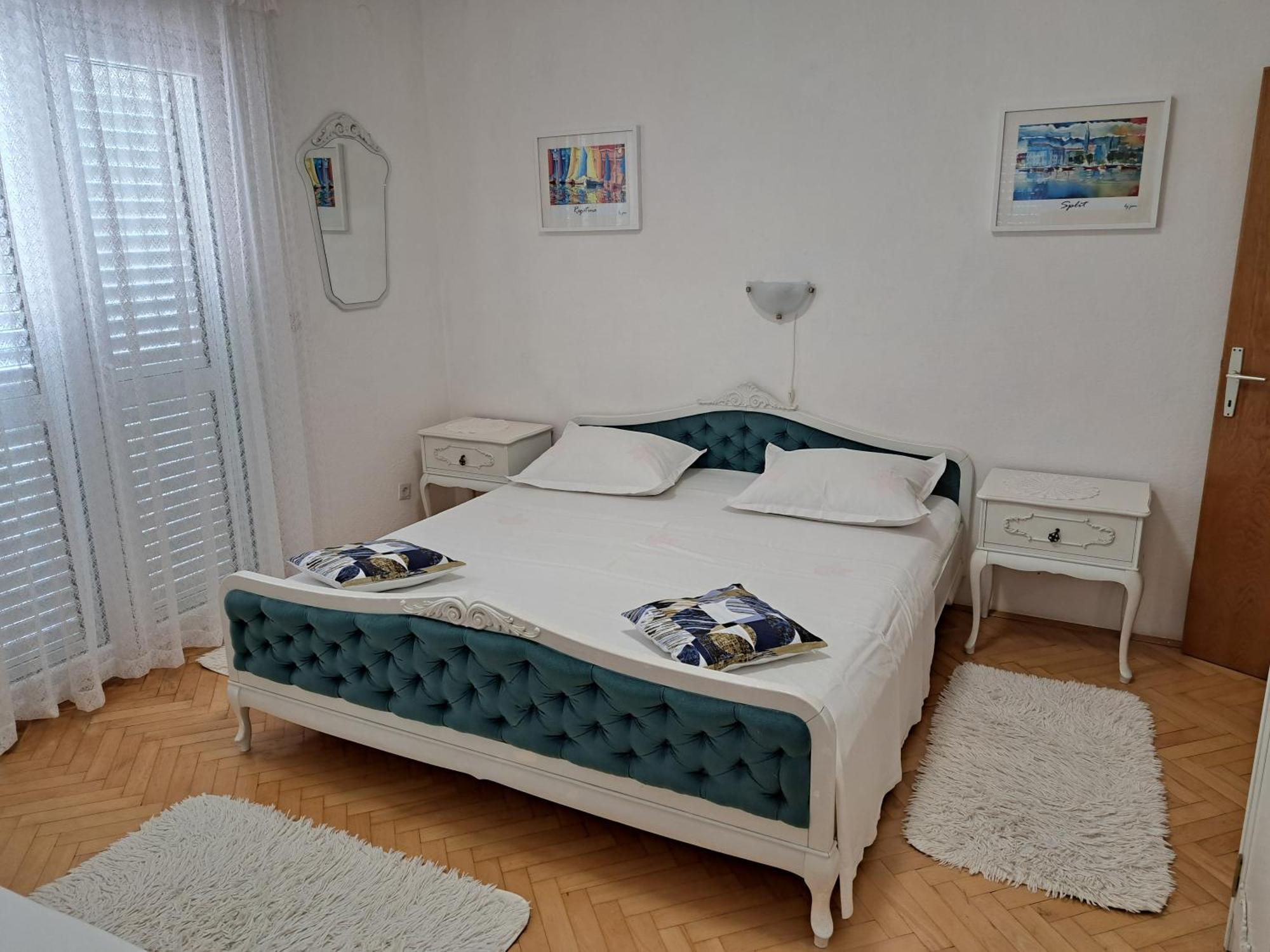 Jelaska Apartment Marina